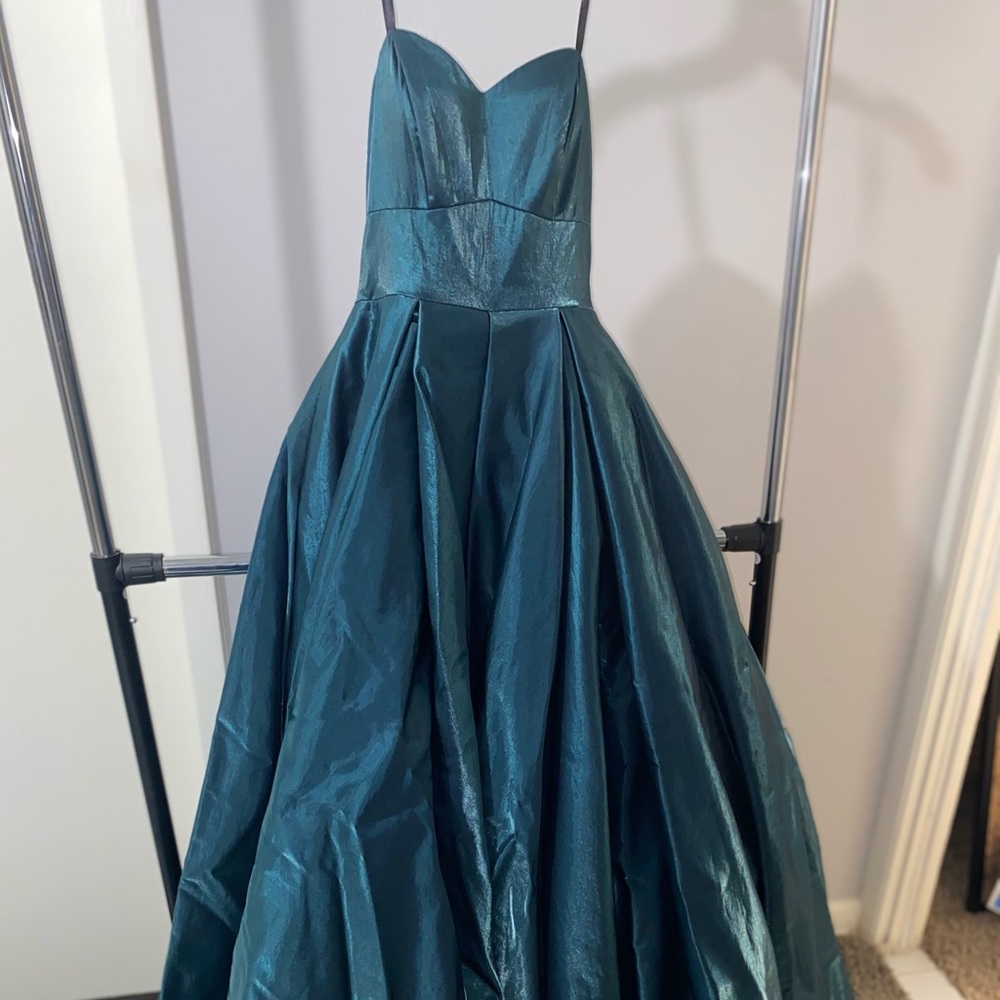 Strapless Sherri Hill prom dress